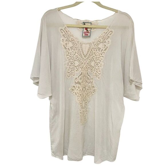 Johnny Was Tops - Johnny Was Off White Chalk Short Sleeve Dolman Sleeve Crochet Appliqué Front S